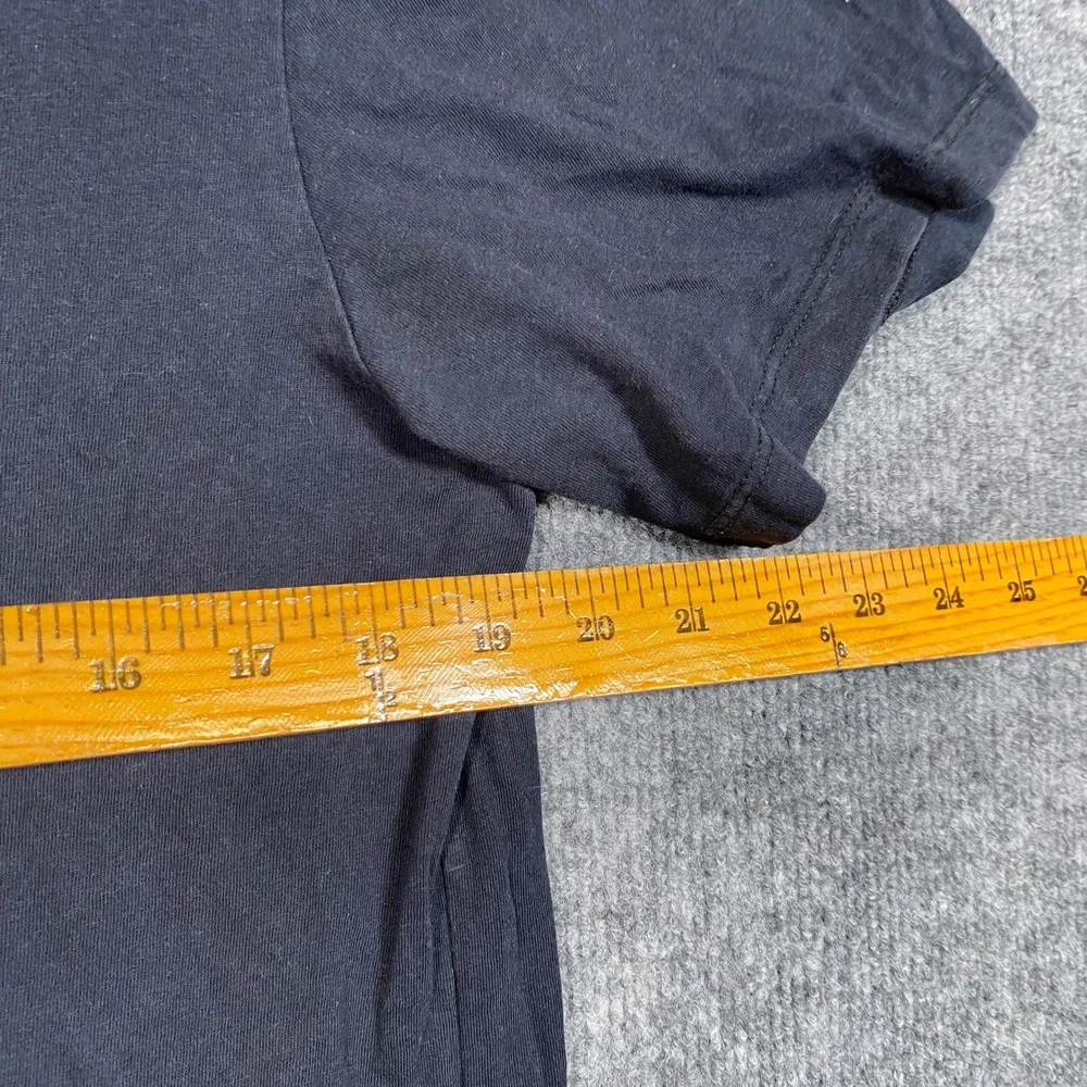 Guess Jeans Mens Vintage Graphic T-Shirt Black Kanji Crown Distressed Large - Picture 3 of 7